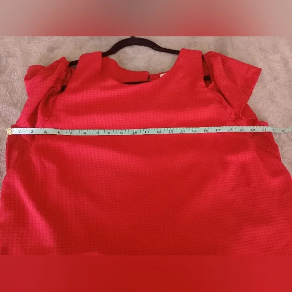 Meraki Red Blouse with Chic Design - Picture 7 of 7